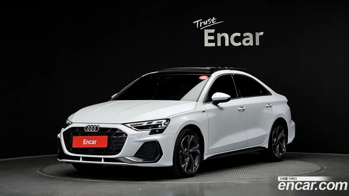 Audi A3 — фото 1