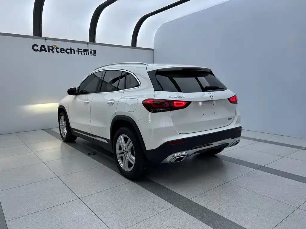 Mercedes-Benz GLA — фото 5