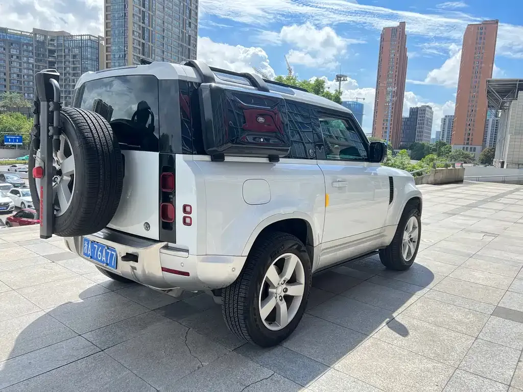Land Rover Defender — фото 2