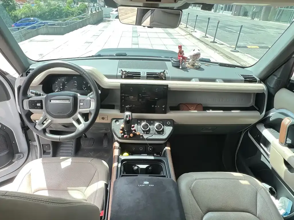 Land Rover Defender — фото 8