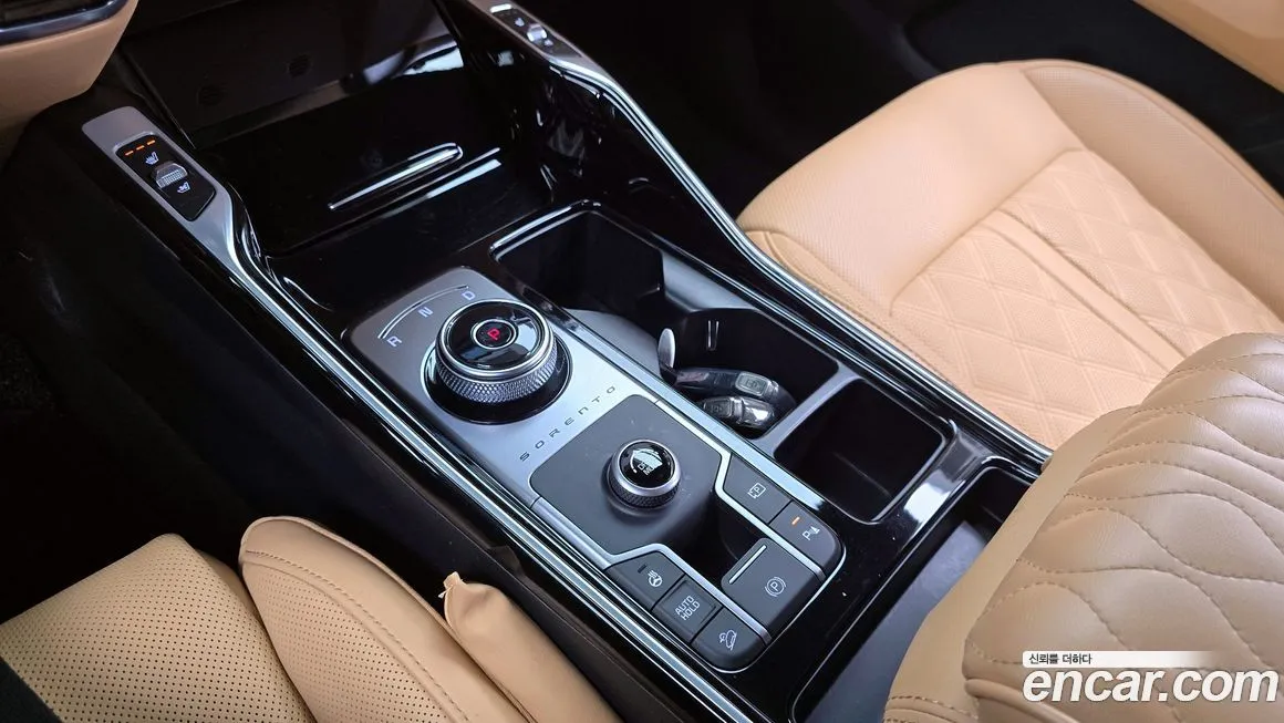 Kia Sorento — фото 9