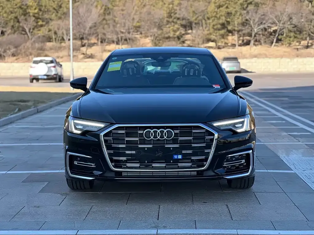Audi A6L — фото 2