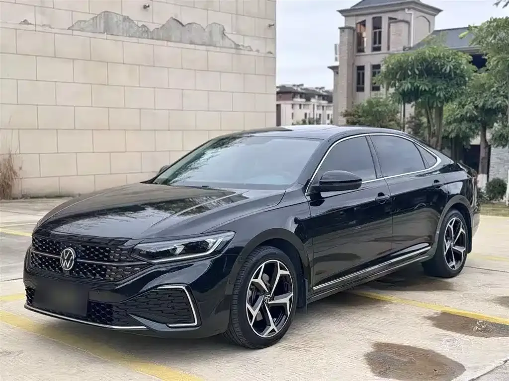 Volkswagen Passat — фото 2