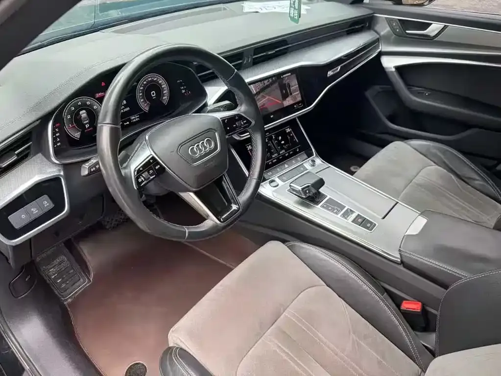 Audi A6L — фото 6