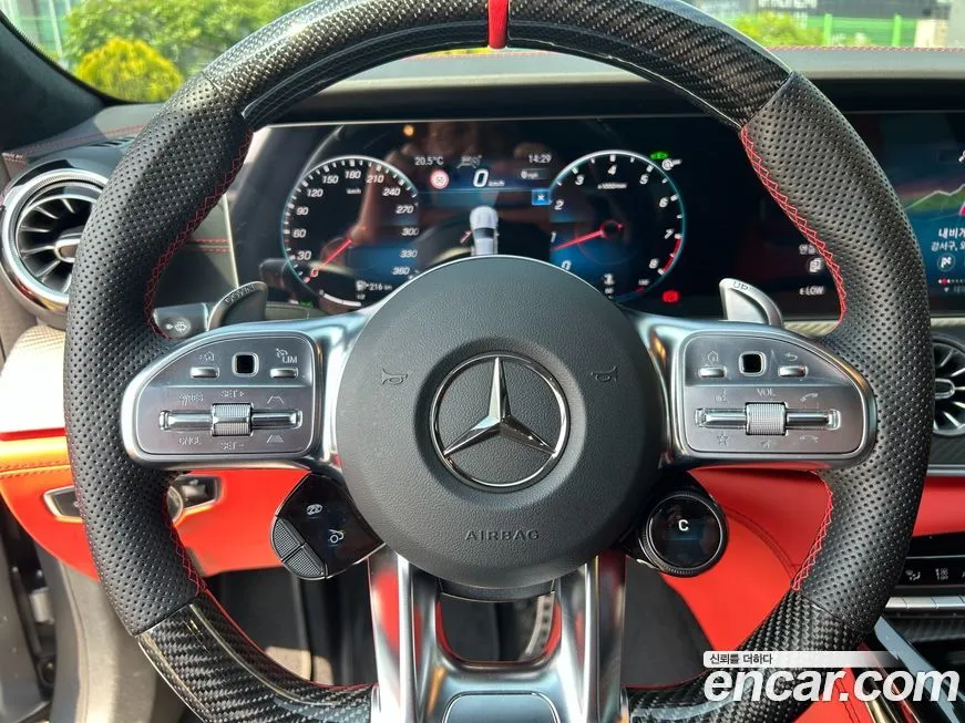 Mercedes-Benz AMG GT — фото 7