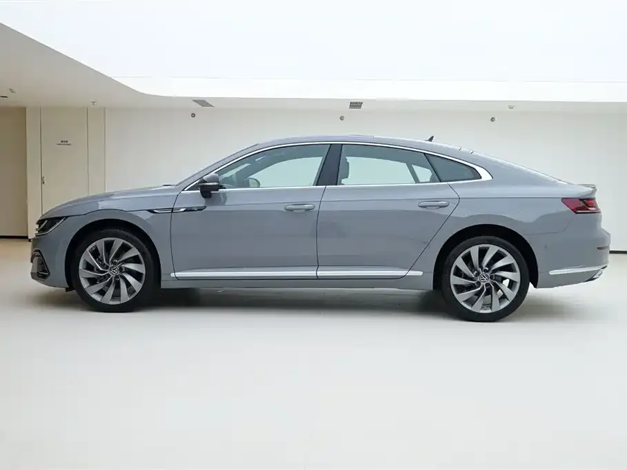 Volkswagen CC — фото 3