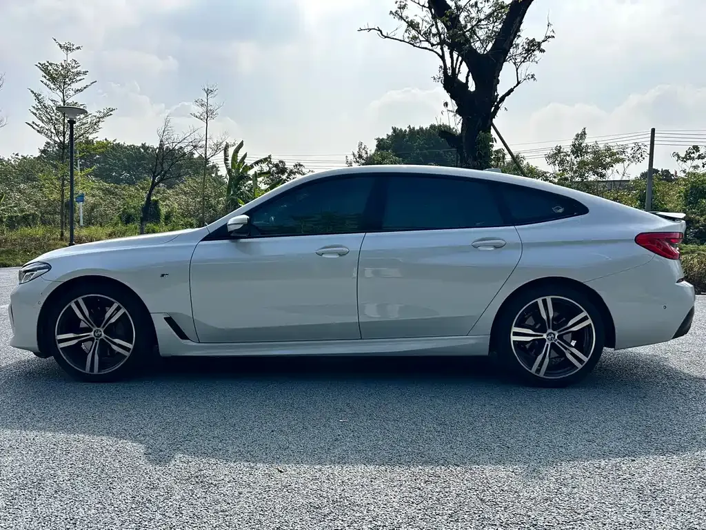BMW 6 Series GT — фото 7