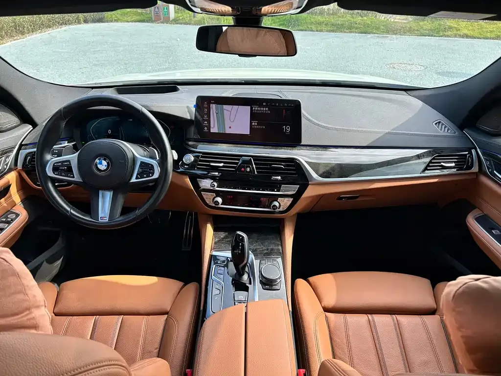 BMW 6 Series GT — фото 9
