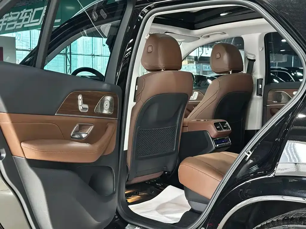 Mercedes-Benz GLE — фото 10