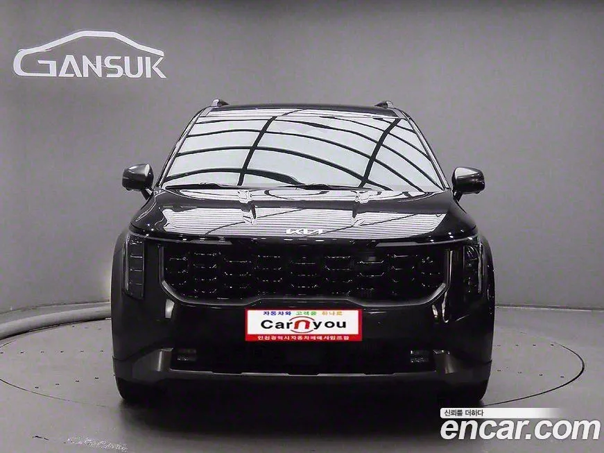 Kia Carnival — фото 1