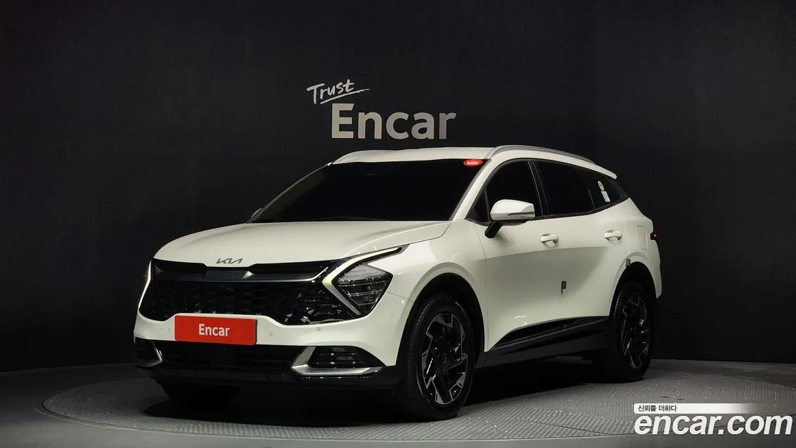 Kia Sportage — фото 1