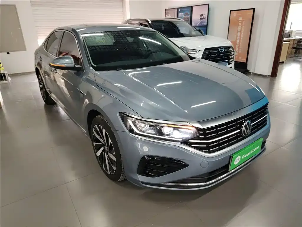 Volkswagen Passat — фото 4
