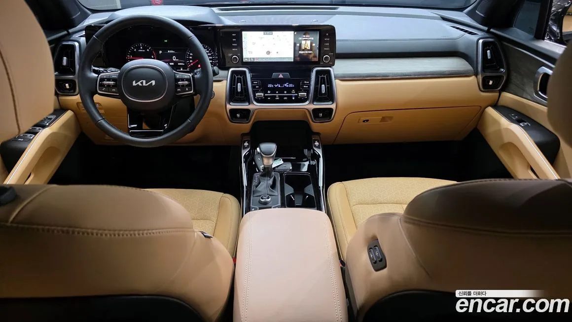 Kia Sorento — фото 7