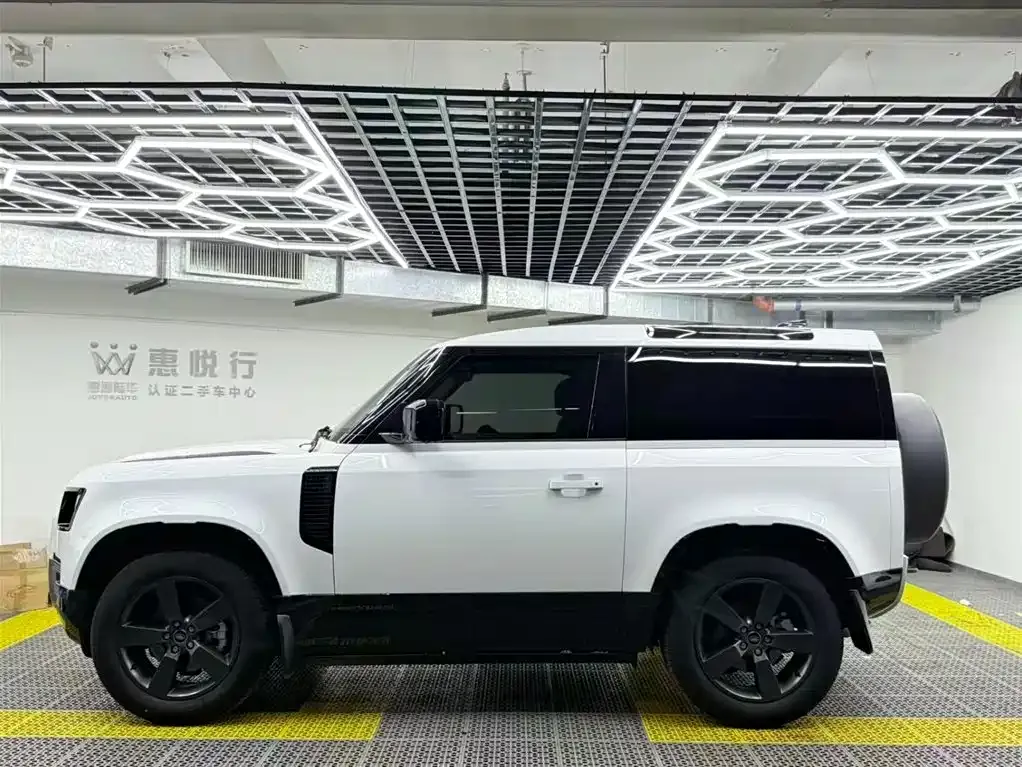 Land Rover Defender — фото 3