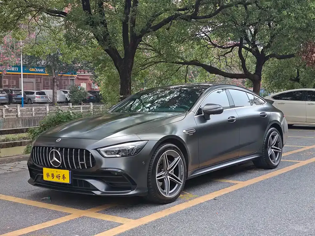 Mercedes-Benz AMG GT — фото 1
