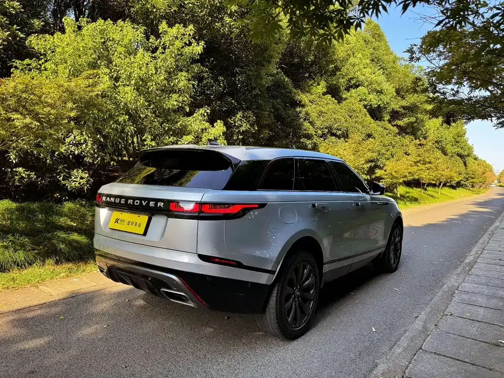 Land Rover Velar — фото 5