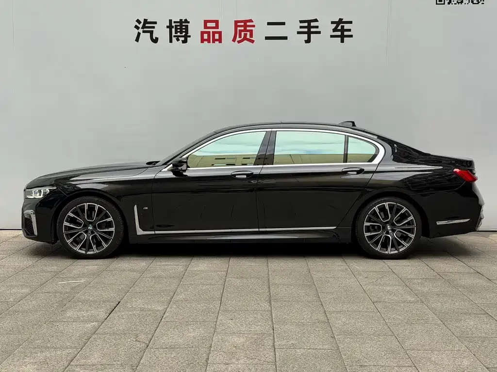 BMW 7 Series — фото 4