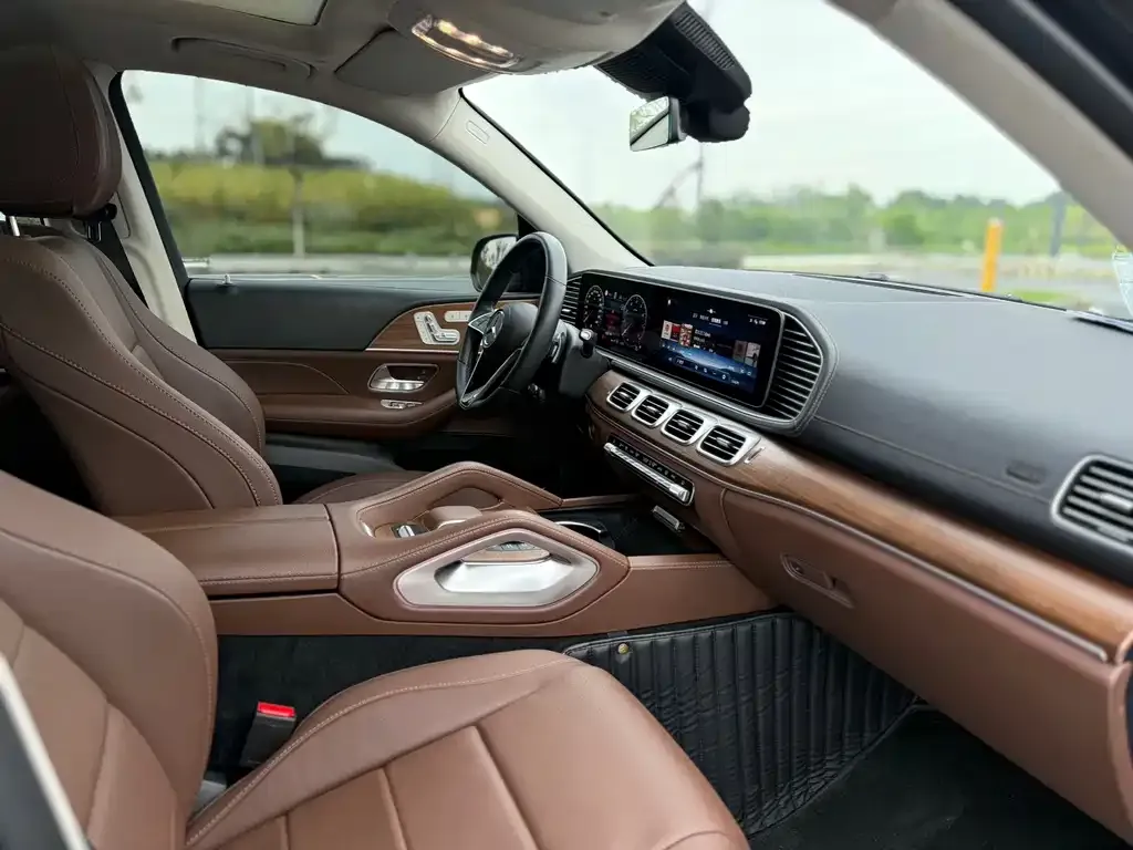 Mercedes-Benz GLE — фото 9