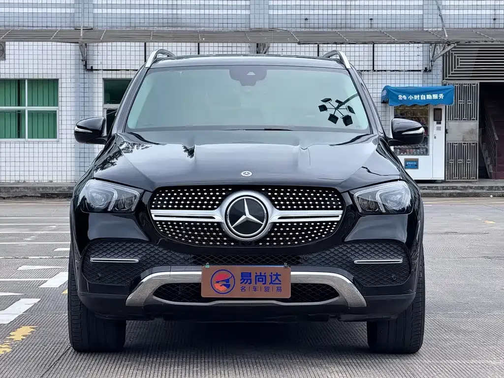 Mercedes-Benz GLE — фото 1