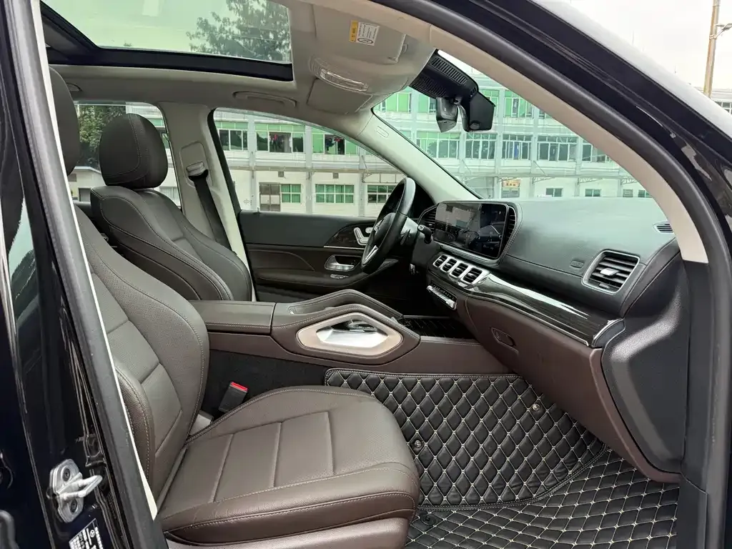 Mercedes-Benz GLE — фото 6