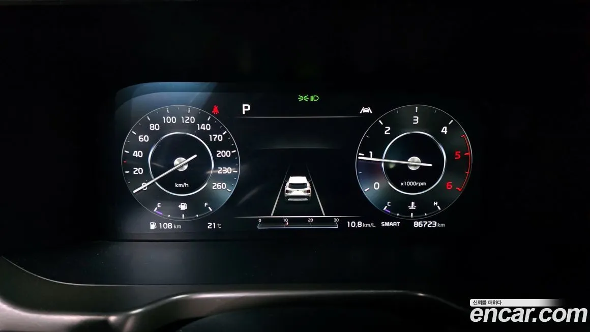 Kia Sorento — фото 8