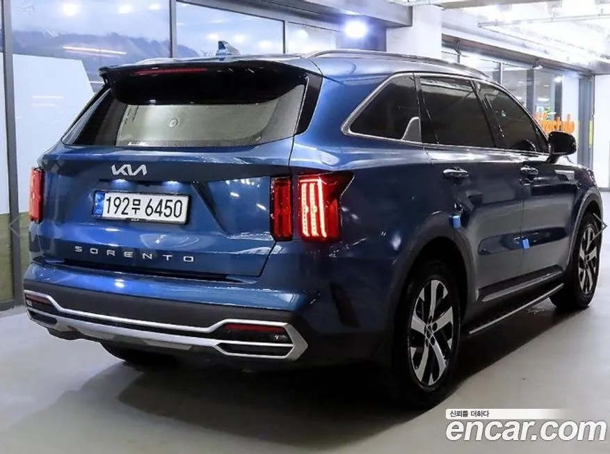 Kia Sorento — фото 4