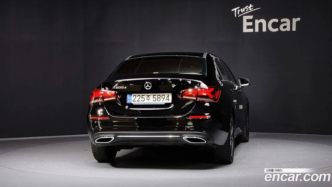 Mercedes-Benz A-Class — фото 4