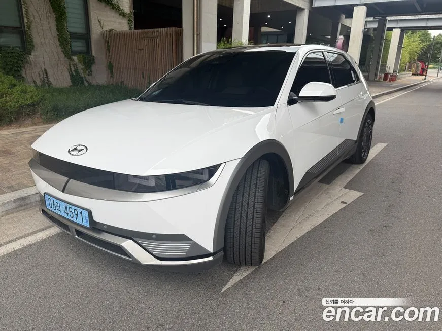 Hyundai Ioniq5 — фото 1