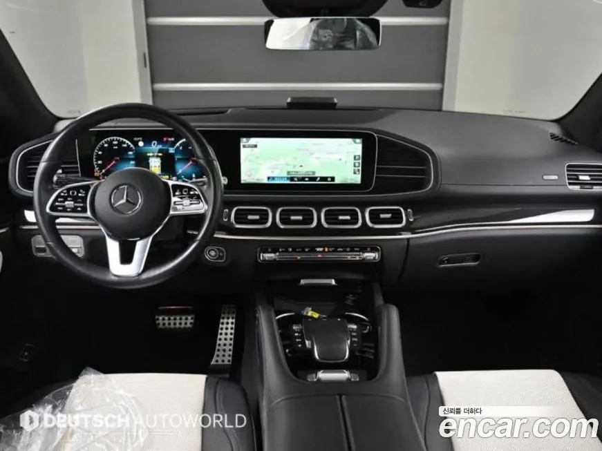Mercedes-Benz GLE-Class — фото 7