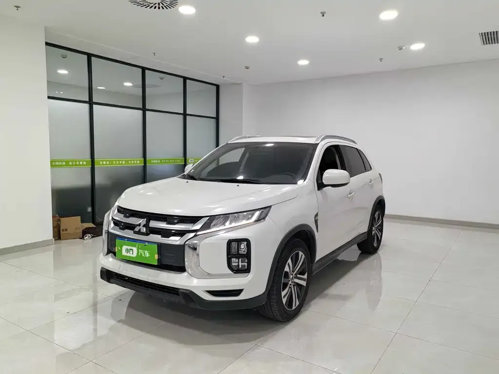 Mitsubishi ASX — фото 1
