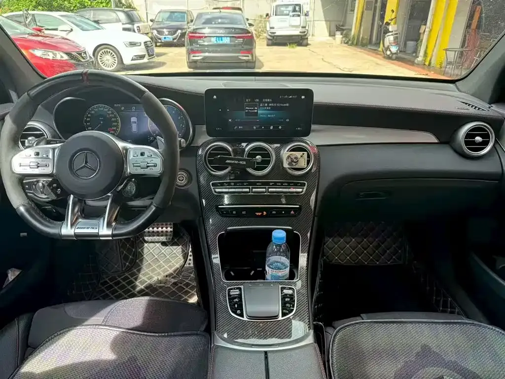 Mercedes-Benz GLC AMG — фото 7