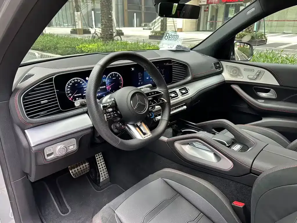 Mercedes-Benz GLE AMG — фото 5