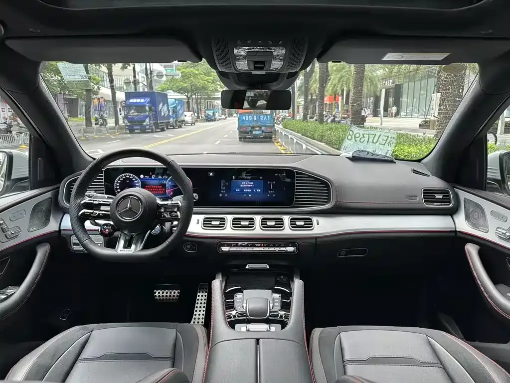 Mercedes-Benz GLE AMG — фото 7