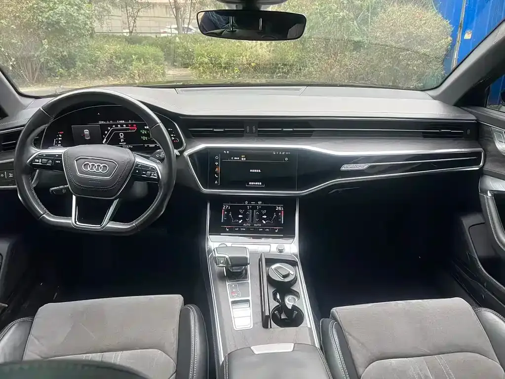 Audi A6L — фото 6
