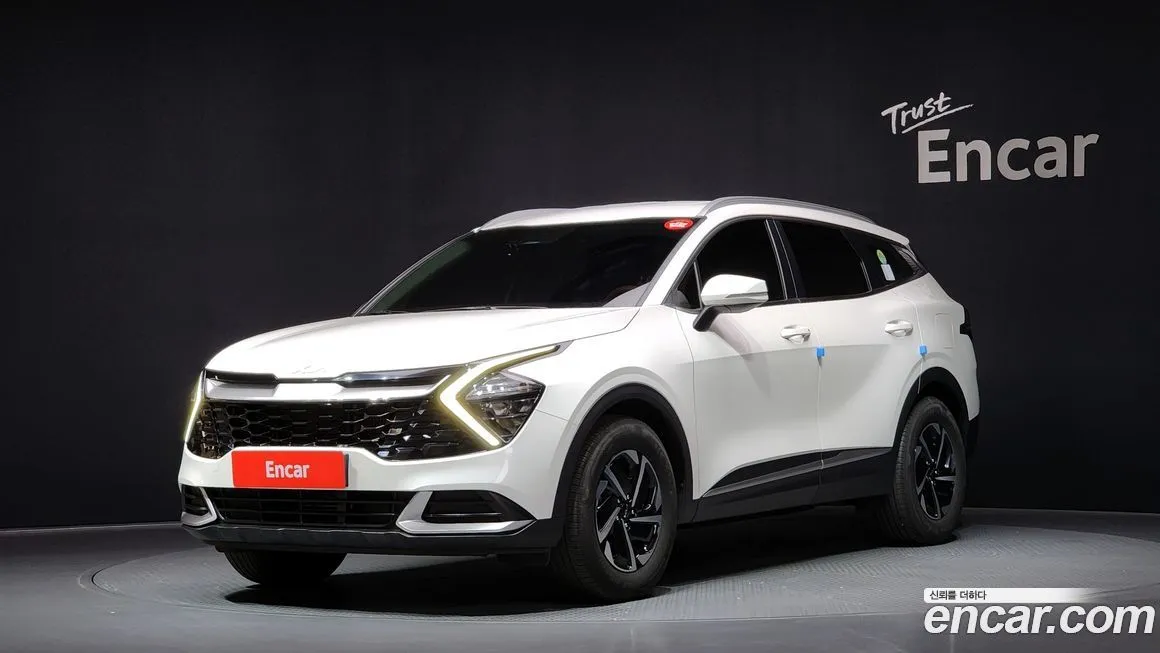 Kia Sportage — фото 1
