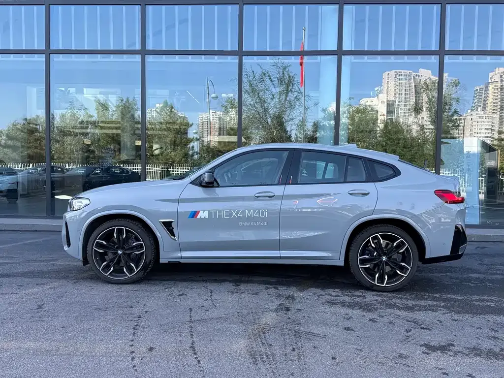 BMW X4 M40i — фото 3