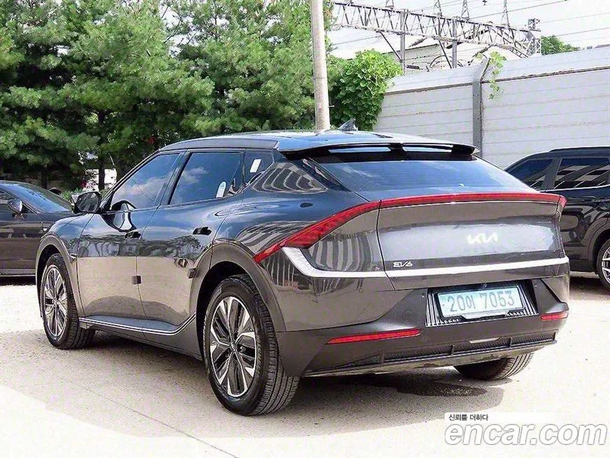 Kia EV6 — фото 3