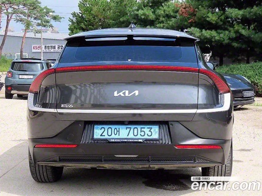 Kia EV6 — фото 4