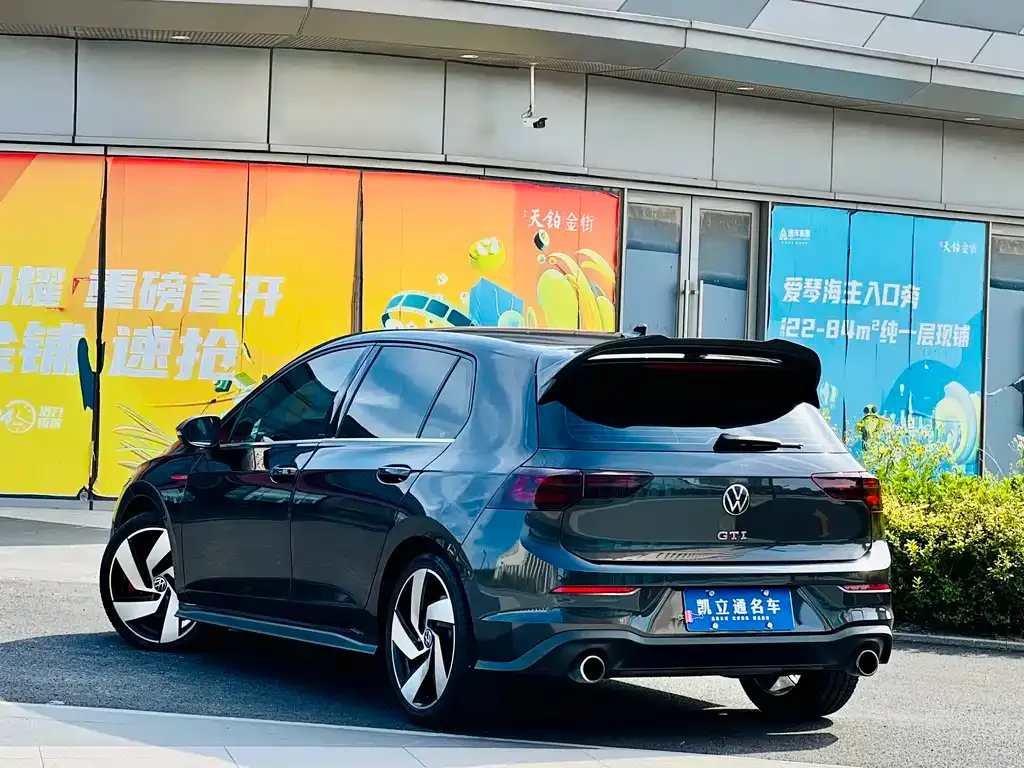 Volkswagen Golf GTI — фото 4