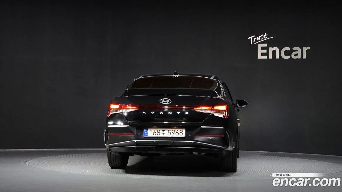 Hyundai AVANTE — фото 4