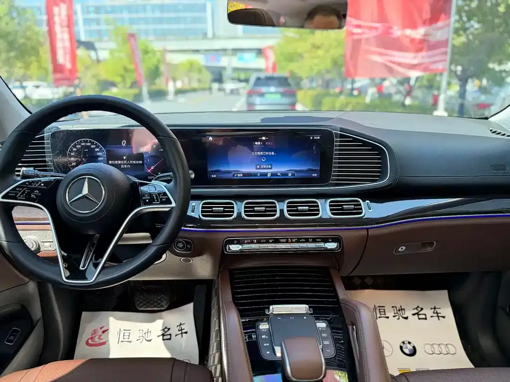 Mercedes-Benz GLE — фото 10