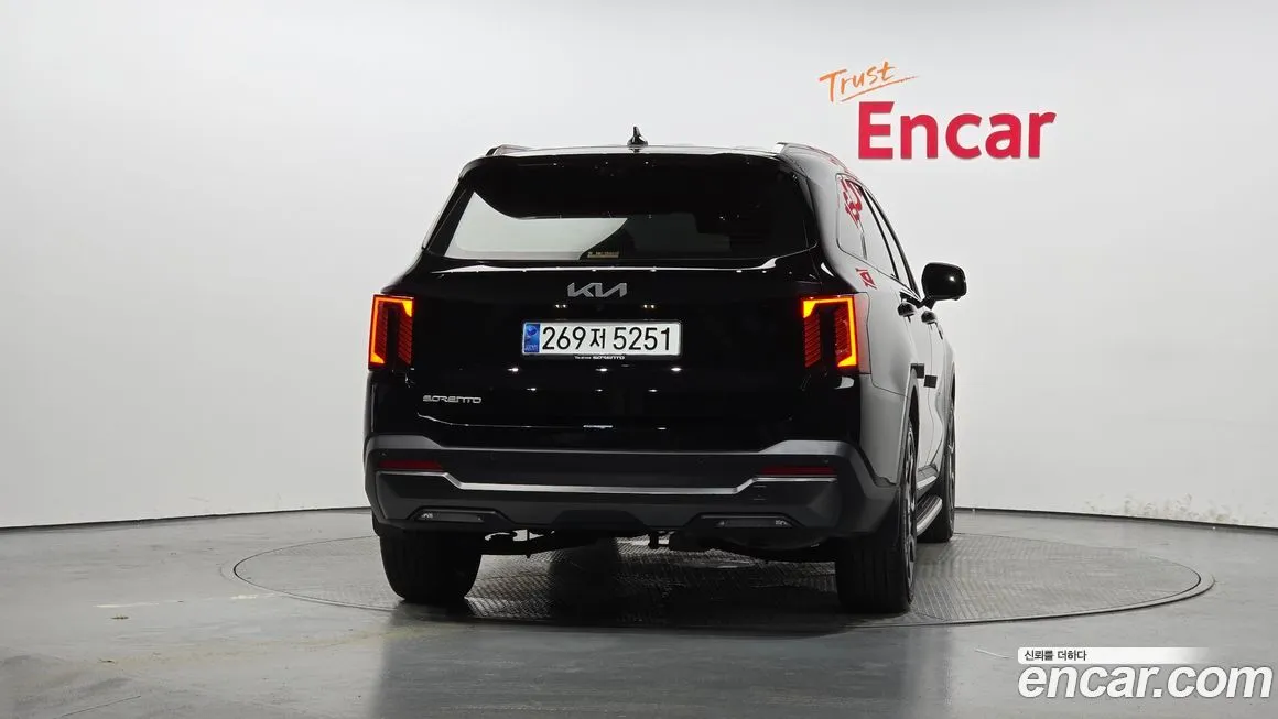 Kia Sorento — фото 4