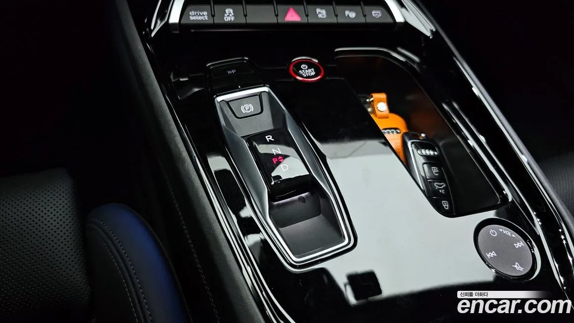 Audi e-tron GT — фото 9