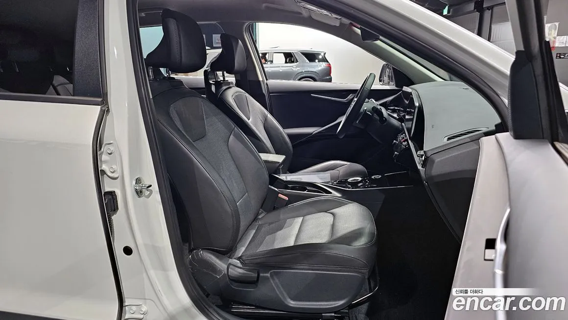 Kia Niro — фото 10