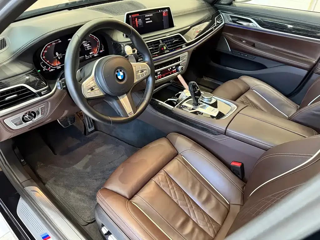 BMW 7 Series — фото 5