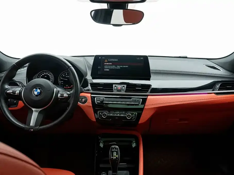 BMW X2 — фото 7