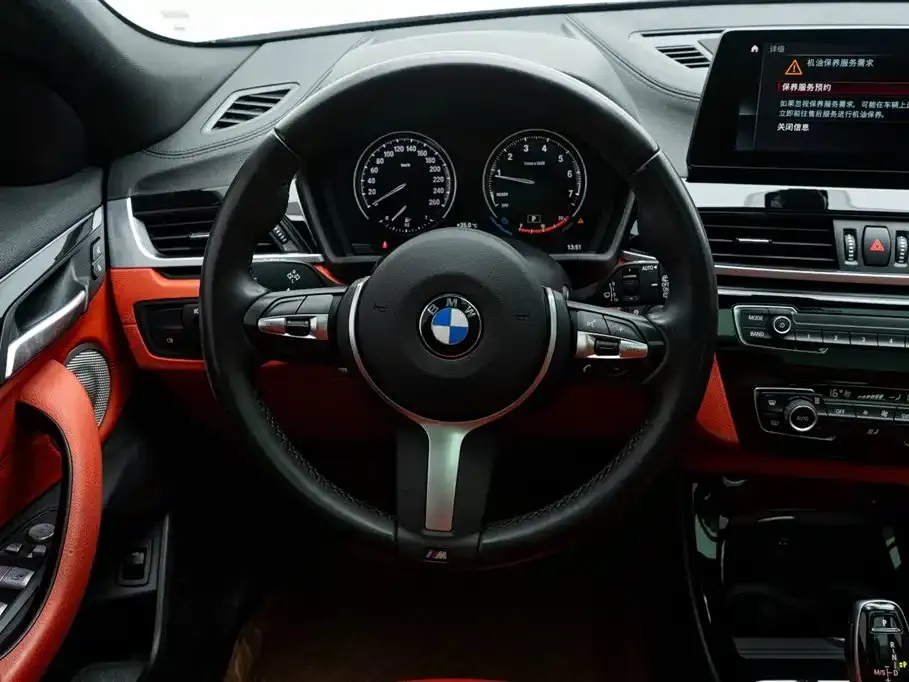 BMW X2 — фото 8