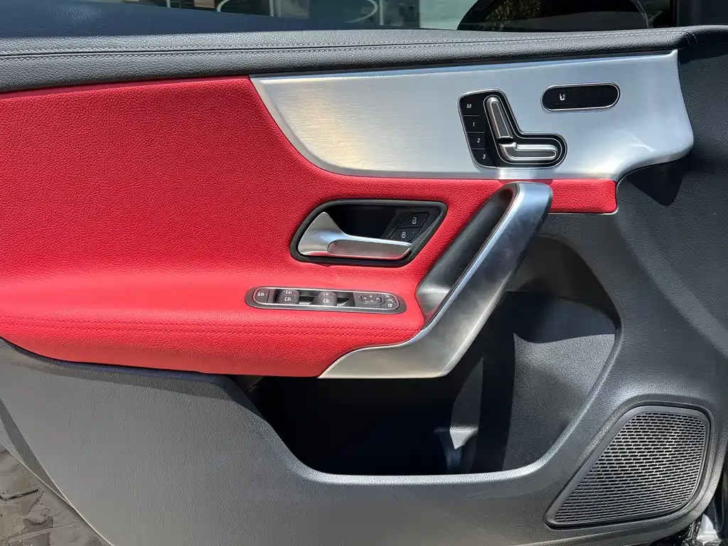 Mercedes-Benz A-Class AMG (Import) — фото 4