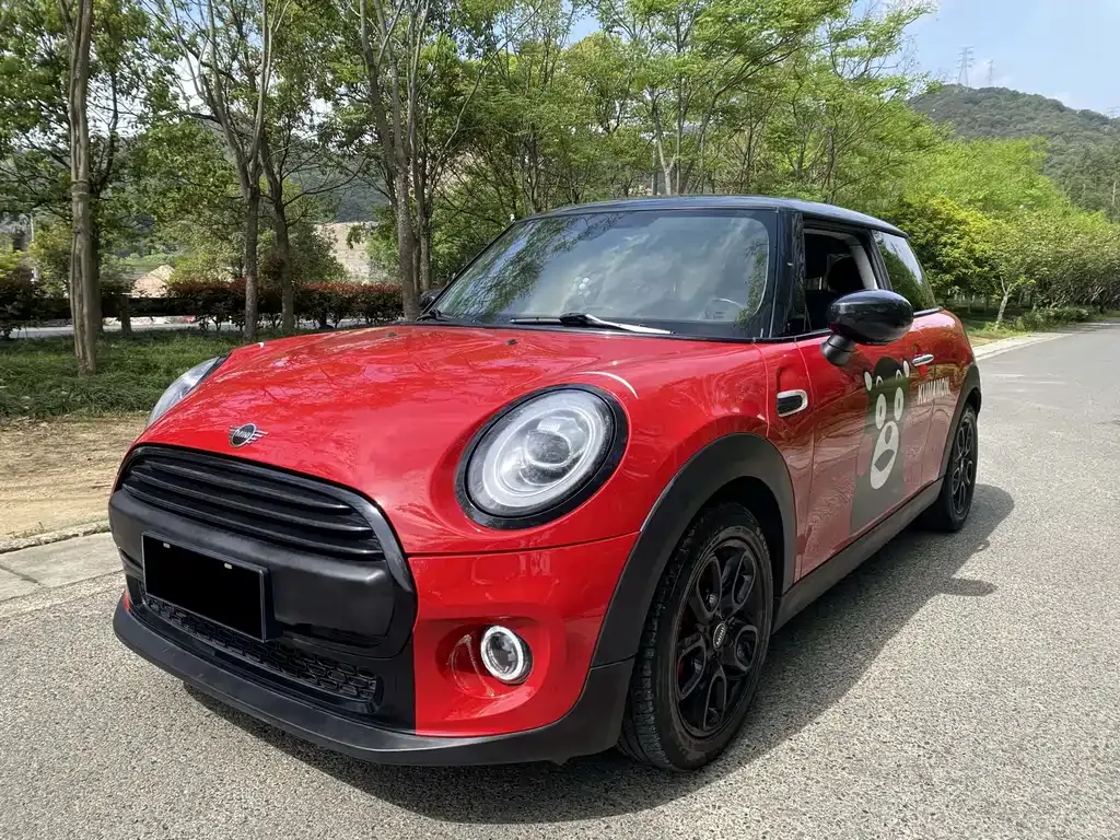 MINI Cooper (3-door) — фото 1