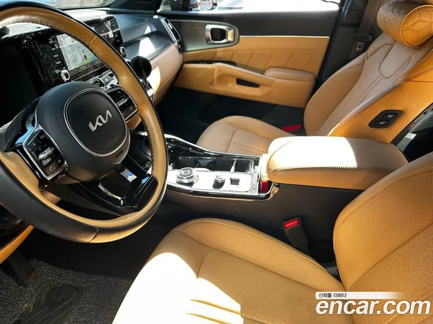 Kia Sorento — фото 8
